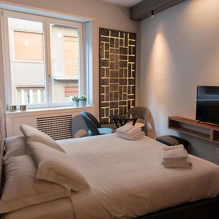 Ponte Vecchio Luxury And Stylish Apartment ฟลอเรนซ์ ภายนอก รูปภาพ