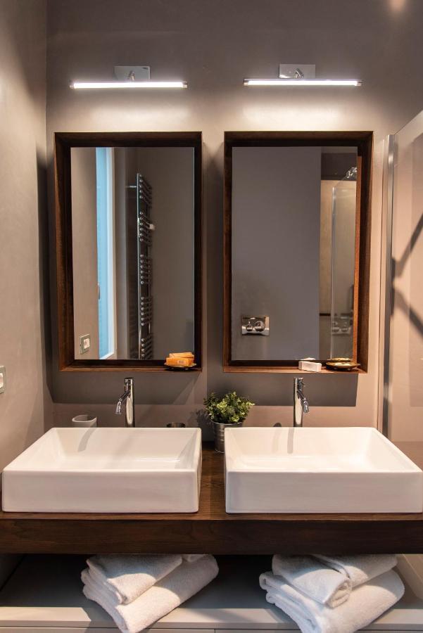 Ponte Vecchio Luxury And Stylish Apartment ฟลอเรนซ์ ภายนอก รูปภาพ